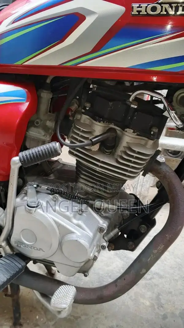 Honda 125cc Motorcycle 2022 Model, Single Owner