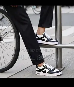 Boys Casual Comfortable Athletic Sneakers - New in Box