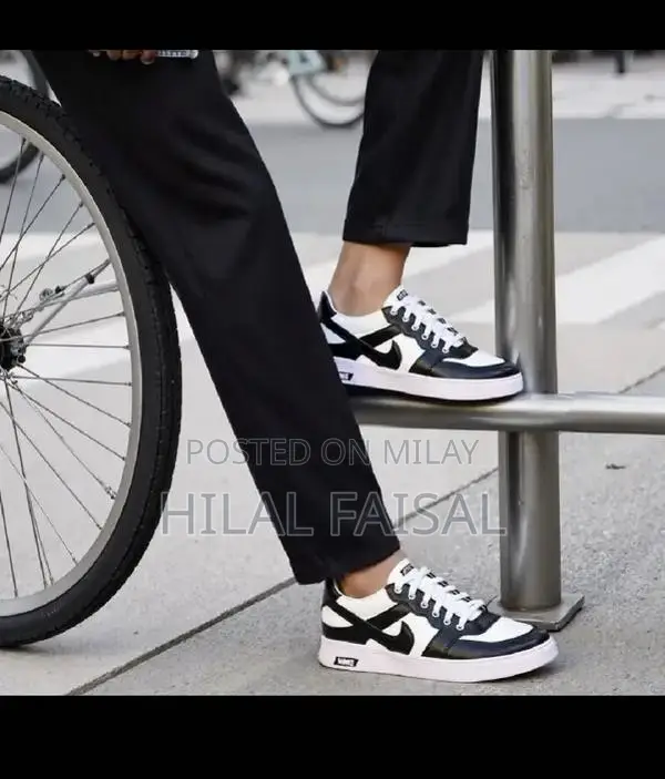 Boys Casual Comfortable Athletic Sneakers - New in Box