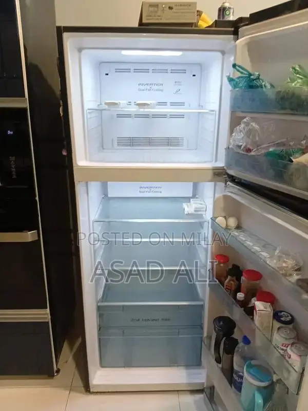 Inverter Dual Fan Cooling Refrigerator with Advanced Cooling Technolog