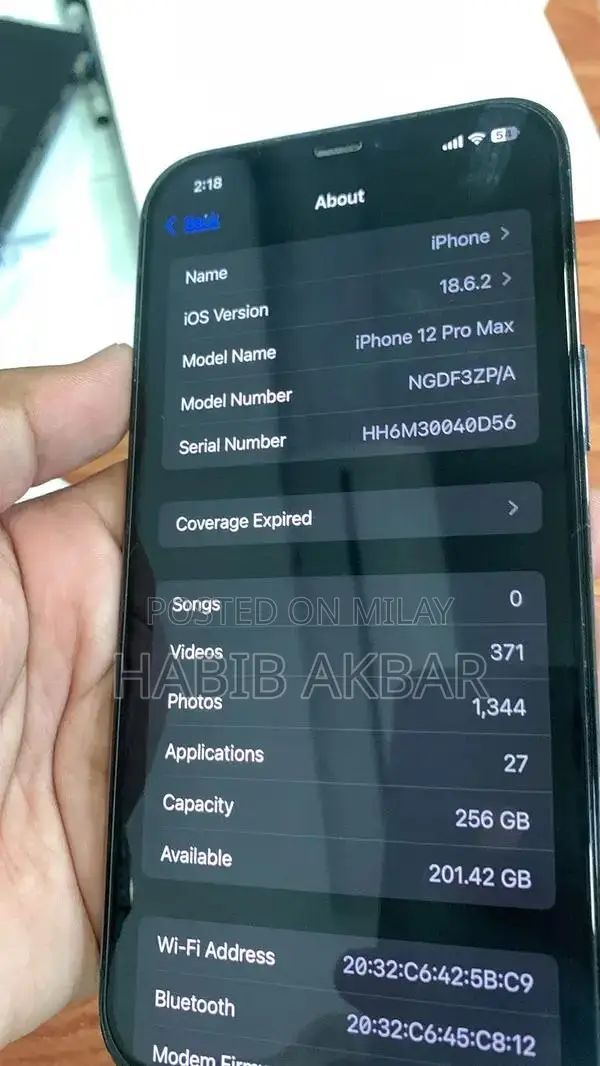 Premium Smartphone with High Storage and Excellent Battery