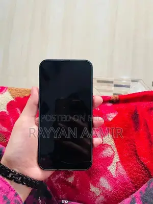 iPhone 13 128GB Smartphone with Excellent Battery Health