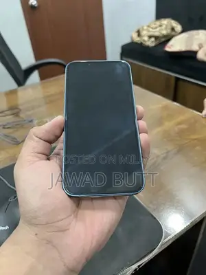 Apple iPhone 13 JV 128GB Smartphone