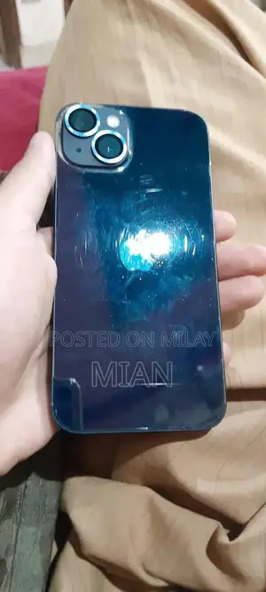 Apple iPhone 13 128GB Smartphone - Excellent Condition