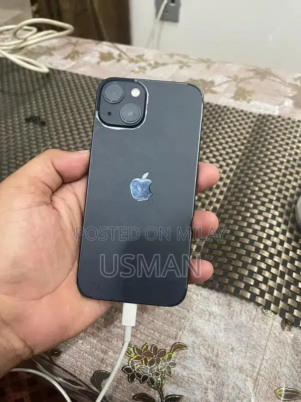 Apple iPhone 13 128GB Smartphone Black Edition