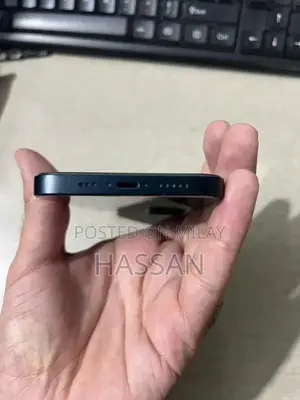 Midnight Blue iPhone 13 128GB Excellent Condition