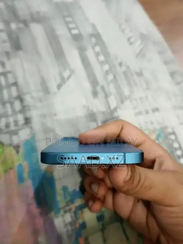 Apple iPhone 13 128GB Excellent Condition Fully Functional