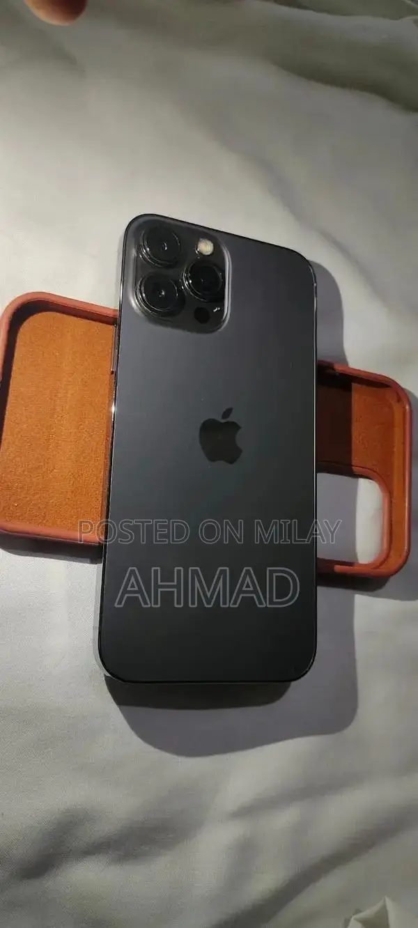 Apple iPhone 13 Pro Max - Pristine Condition Smartphone