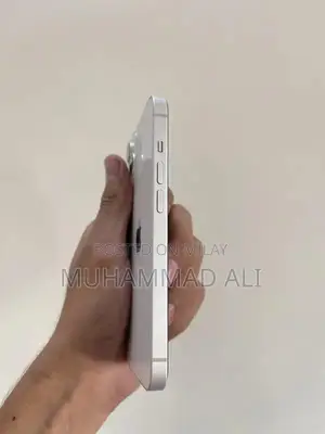 Apple Smartphone 128GB White Excellent Condition