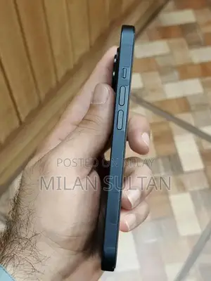 Apple iPhone 14 Pre-Owned 128GB Smartphone