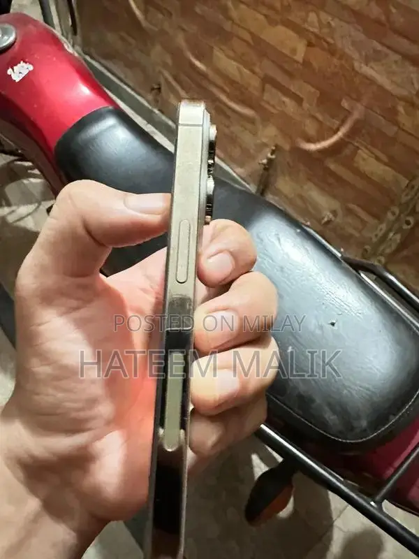 Apple iPhone 14 Pro Gold Edition 128GB Pristine Condition