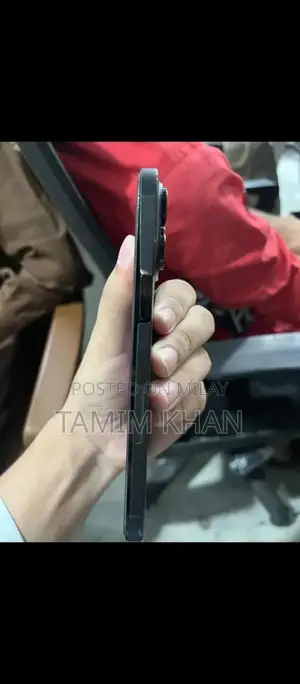 Apple iPhone 14 Pro Max High-End Smartphone