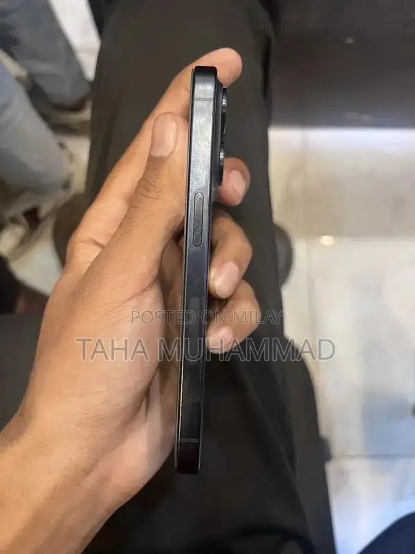 Apple iPhone 15 Pro Smartphone - 128GB, Excellent Condition