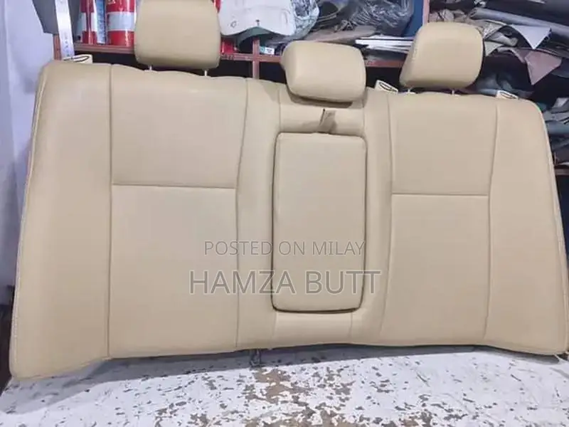 Premium Heat and Water Resistant Auto Protective Cover