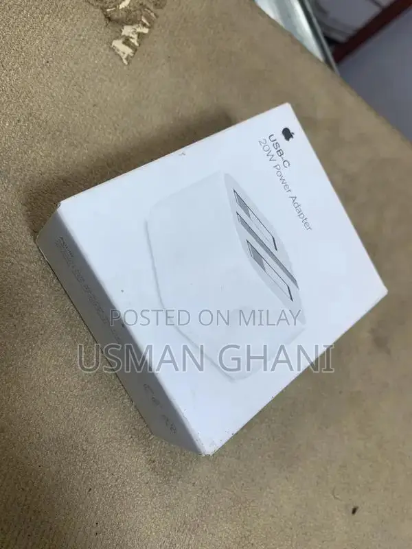 20W USB-C Fast Charging Power Adapter for Mobile Devices