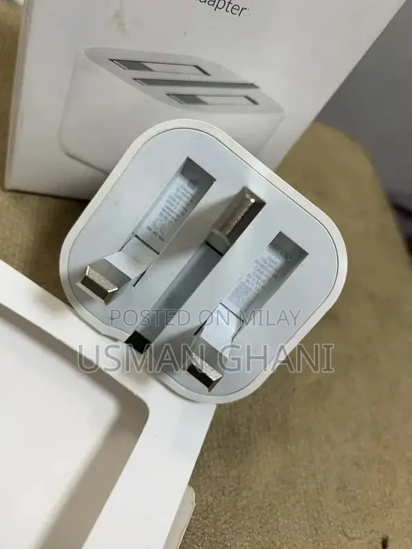 20W USB-C Fast Charging Power Adapter for Mobile Devices