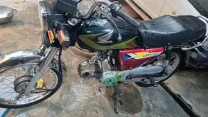Honda 70cc Motorcycle - 2018-2019 Model