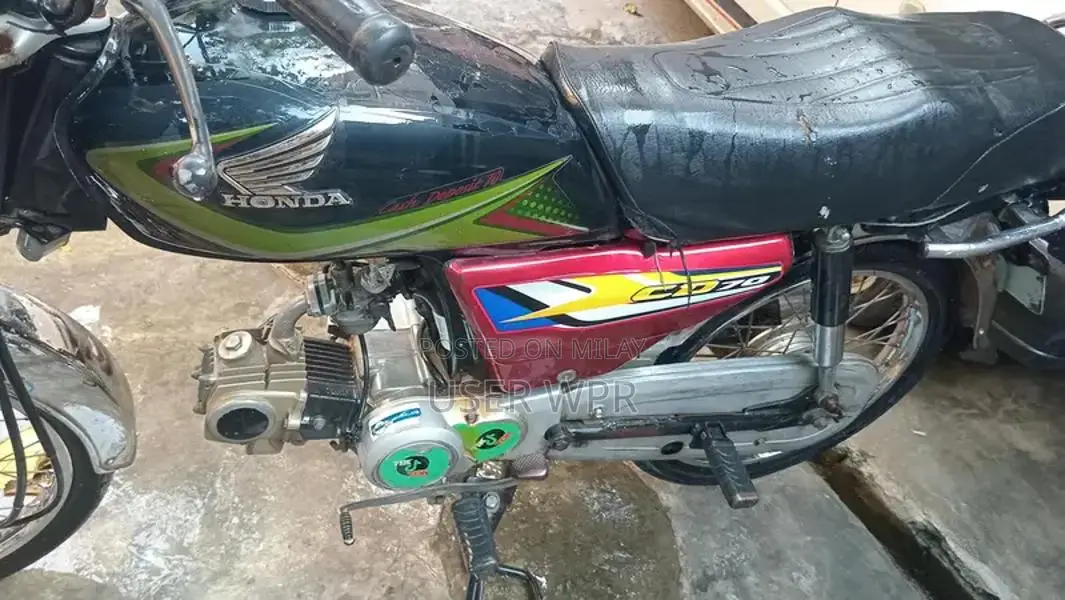 Honda 70cc Motorcycle - 2018-2019 Model