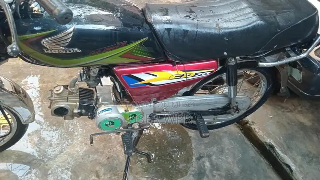 Honda 70cc Motorcycle - 2018-2019 Model