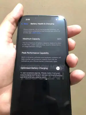 Apple iPhone 13 Smartphone - 128GB Unlocked Pristine Condition