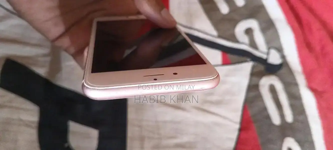 Apple iPhone 6s 128GB Smartphone with Home Button