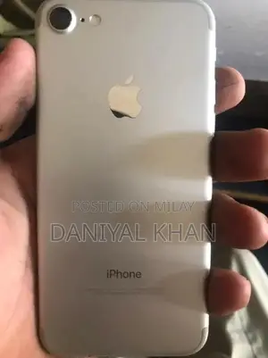 Apple iPhone 7 and 7 Plus Smartphone Collection