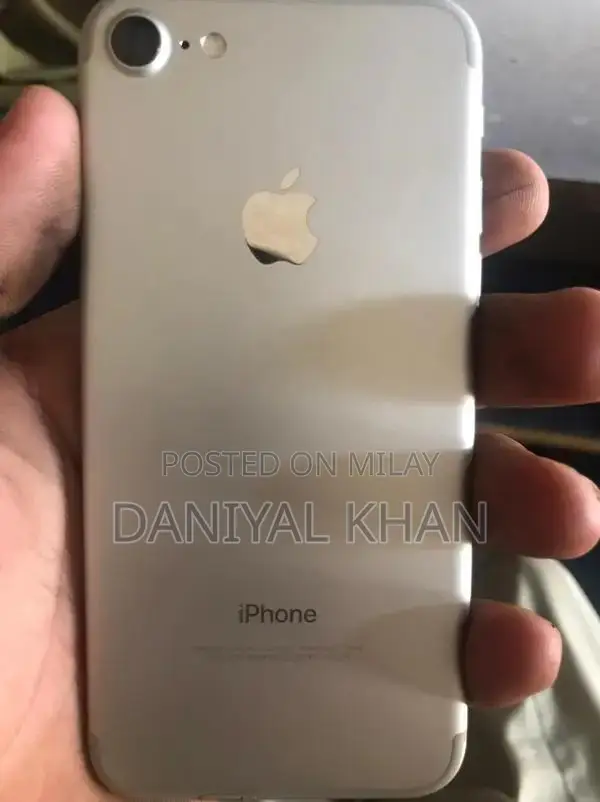 Apple iPhone 7 and 7 Plus Smartphone Collection