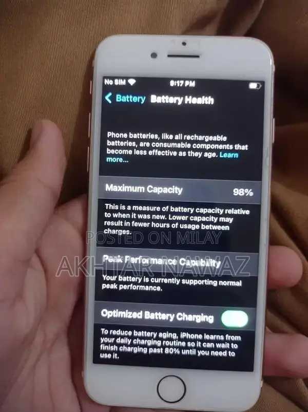 Apple iPhone 7 128GB Smartphone - Excellent Condition