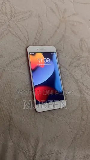 Refurbished iPhone 7 Plus with 128GB Storage and Strong Battery