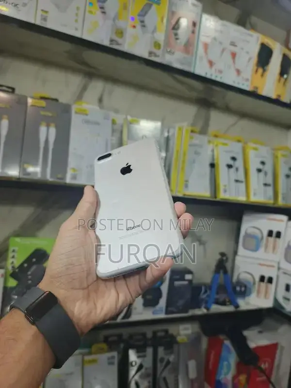 Apple iPhone 7 Plus 256GB Smartphone