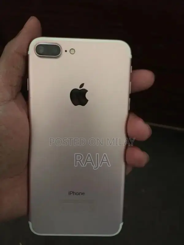 Apple iPhone 7 Plus Smartphone 32GB Unlocked