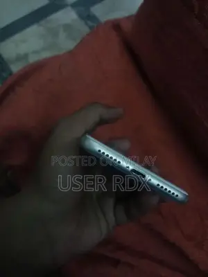 Apple iPhone 8 64GB Smartphone with True Tone Display