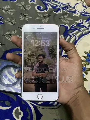 Apple iPhone 8 Plus Smartphone