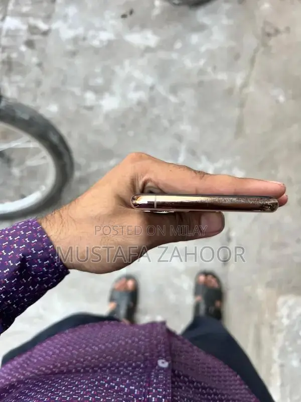 Apple iPhone 11 Pro Max 256GB PTA Approved Smartphone