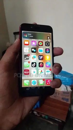 Apple iPhone SE 2nd Generation Smartphone