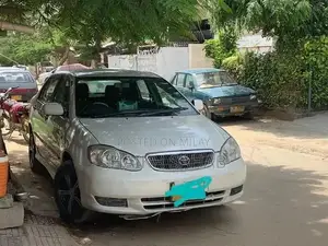 Photo - Toyota Corolla 2004 GLi Sedan - Low Mileage Conversion