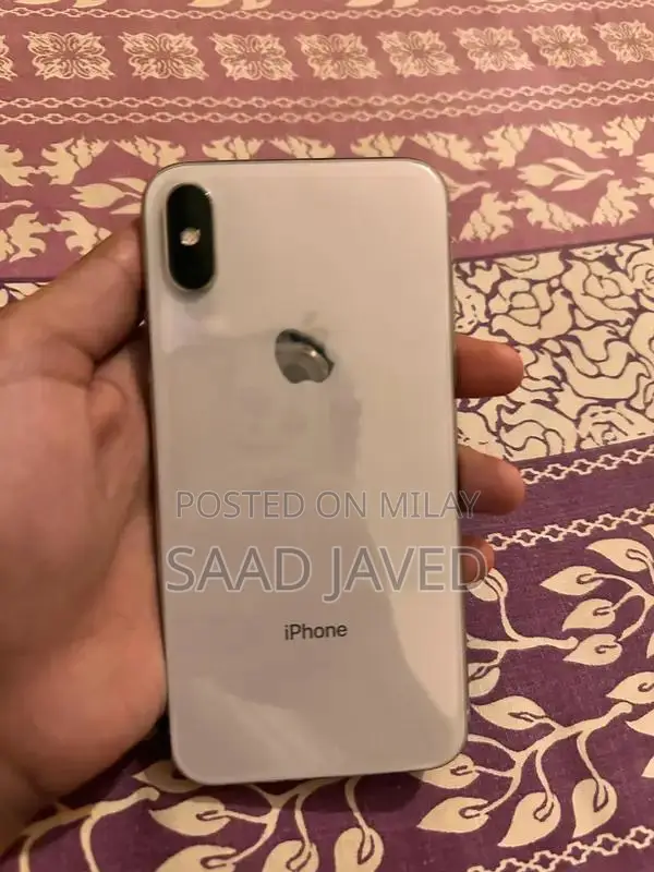 iPhone X 64GB Factory Unlocked Smartphone