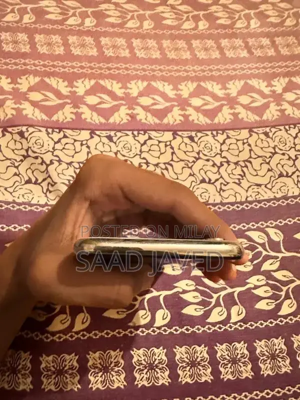 iPhone X 64GB Factory Unlocked Smartphone