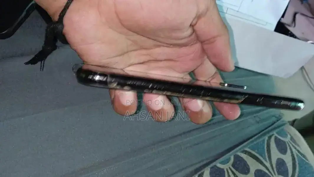 Pre-Owned iPhone X 64GB PTA Approved Smartphone