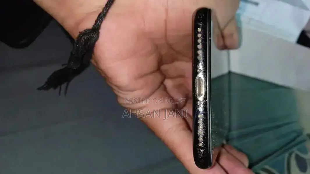 Pre-Owned iPhone X 64GB PTA Approved Smartphone