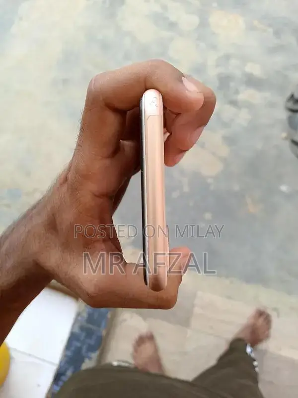 Apple iPhone 8 Plus 64GB Smartphone Non PTA Model