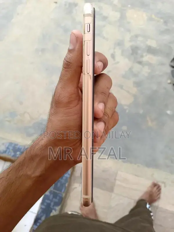 Apple iPhone 8 Plus 64GB Smartphone Non PTA Model