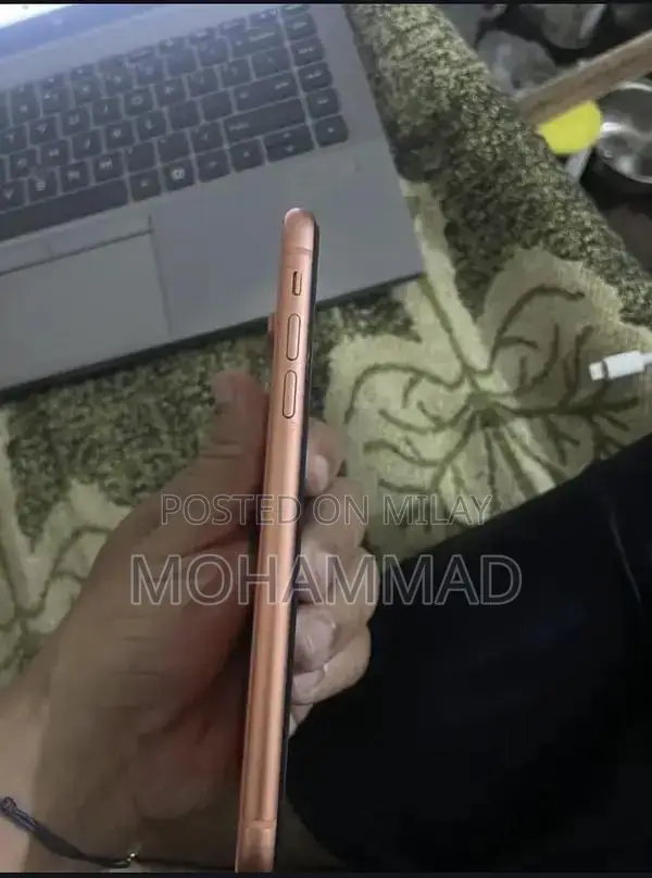 Apple iPhone XR 128GB Excellent Condition Unlocked