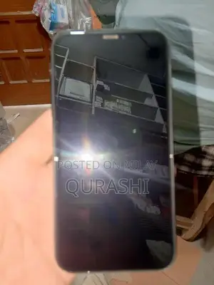 Apple iPhone XR 128GB Smartphone with Advanced Features