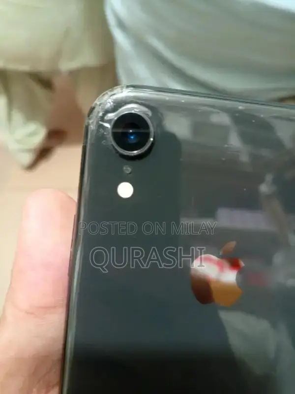 Apple iPhone XR 128GB Smartphone with Advanced Features