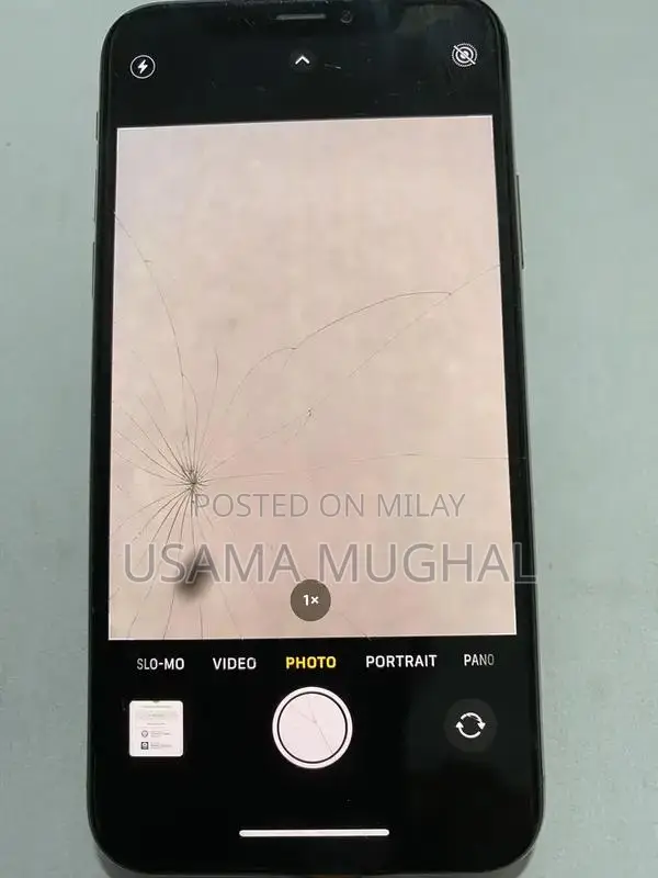 Apple iPhone XS Gold 256GB PTA Approved Smartphone