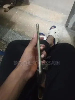 Apple iPhone XS Max 64GB Smartphone