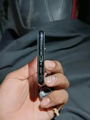 Apple iPhone XS 256GB High-Capacity Smartphone