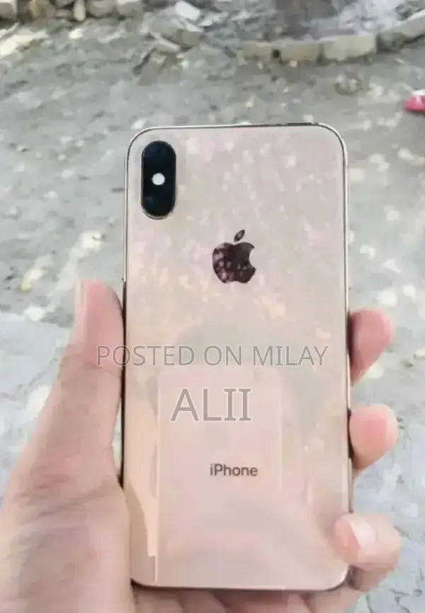 Gold iPhone XS Dual SIM 64GB Smartphone