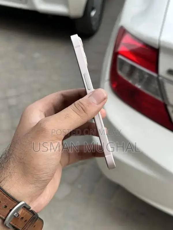 iPhone 13 128GB Light Pink PTA Approved Smartphone